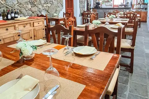 Bentor Rural in Puerto De La Cruz