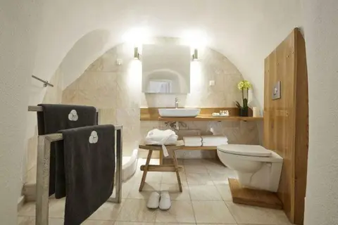 Mill Houses New Elegant Suites in Santorini Yachting Club, foto 2