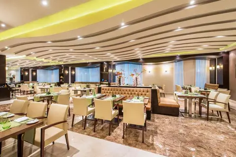 Golden Tulip Doha in Doha — foto 5