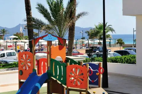 Hipotels Hipocampo Playa in Cala Millor — foto 10