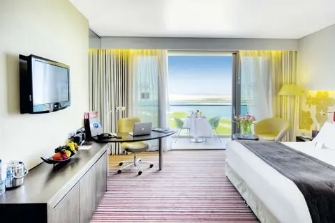 Crowne Plaza Abu Dhabi Yas Island in جزيرة ياس — foto 15