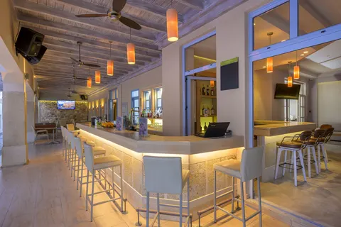 Mythos Suite Hotel in Tigaki — foto 15