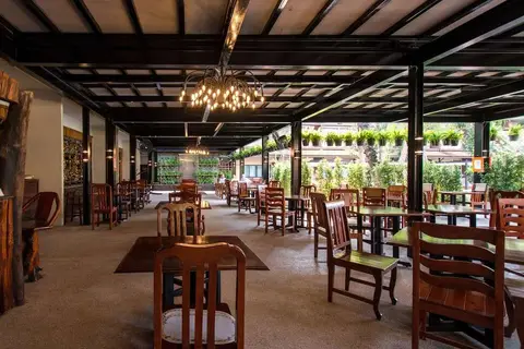 Basaya Beach Hotel & Resort in พัทยา — foto 7