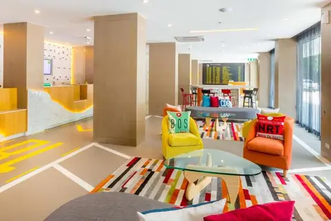 Ibis Styles Bangkok Sukhumvit 50 in Bangkok — foto 13
