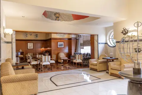 Hotel Britania Art Deco in Almada — foto 3