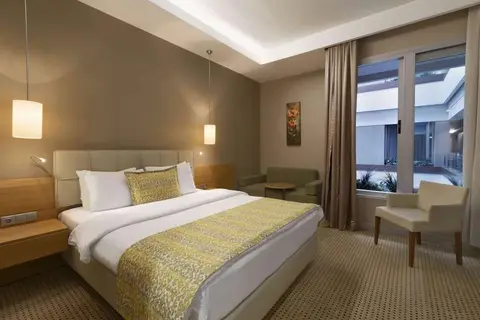 Ramada by Wyndham Podgorica in Podgorica — foto 19