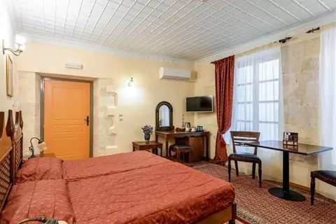 Belmondo Hotel & Suites in Chania — foto 18