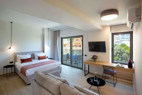 The City Hotel & Suites in Rethimnon — foto 4
