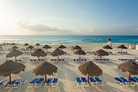 Sunset Royal Beach Resort in Cancùn — foto 29