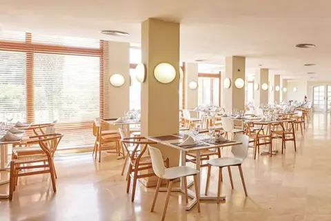 Hotel Tres Torres in Santa Eulària des Riu, foto 17