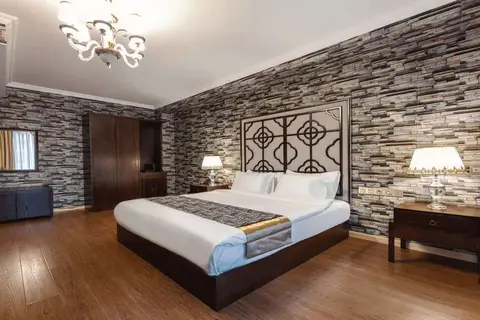 Panorama Lisi Grand Hotel in Tbilisi — foto 5