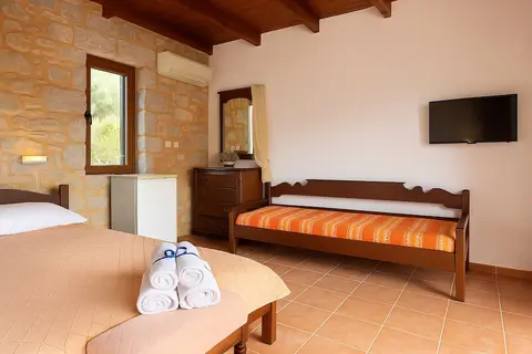 Lalloudes Seaside Accommodation in Νύφι — foto 19