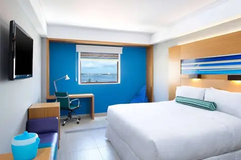 Aloft Cancun Hotel in Aloft