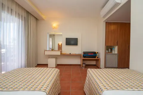Sundia by Liberty Suncity in Fethiye — foto 4