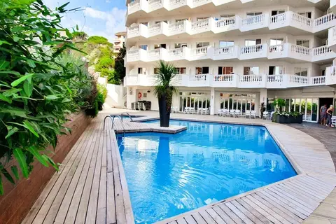 Hotel Bernat II in Calella — foto 11