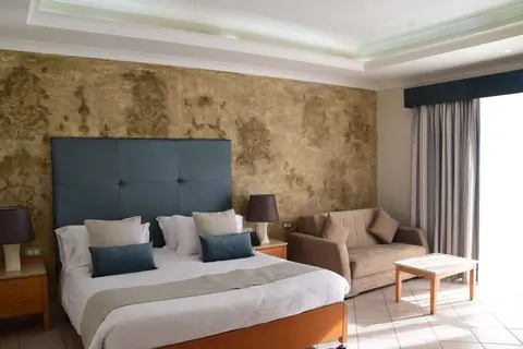 Paradise Bay in Il-Mellieħa — foto 7