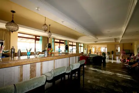 Viva Mare Hotel & Spa in Μόλυβος — foto 21