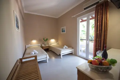 Ipsos Di Mare Hotel in Ypsos — foto 23