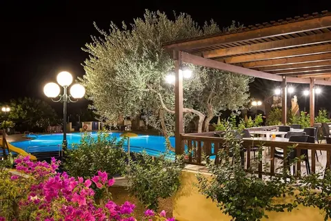 Chrissi Amoudia Hotel in Anissaras, foto 15