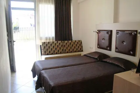 4 You Hotel & Appartementen in Μεταμόρφωση — foto 4