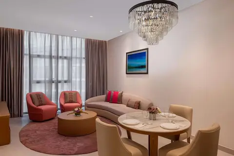 Hilton Dubai Jewel of the Creek Residences in Dubai — foto 16
