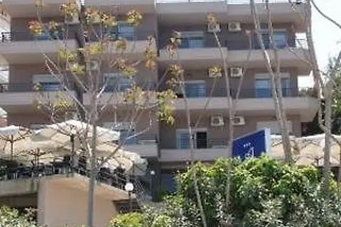 Ambasador in Vlora