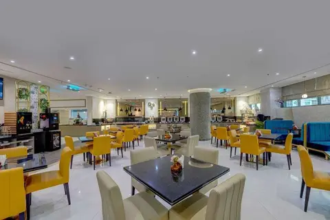 Howard Johnson Plaza By Wyndham Dubai in ديرة — foto 22