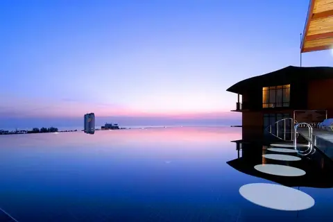 Karon Phunaka Resort in ตำบลกะรน