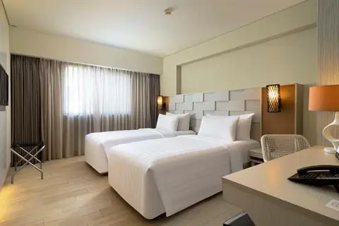 Anathera Resort Kuta in Kuta — foto 22