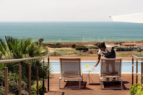 Palmares Beach House Hotel in Odiáxere — foto 13