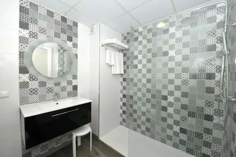 Hotel Salobrena Suites in Salobreña — foto 13
