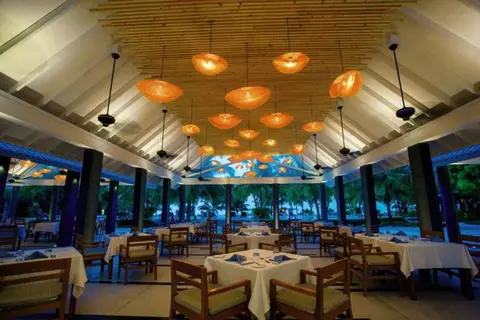 Furaveri Island Resort & Spa in Raa Atoll — foto 30