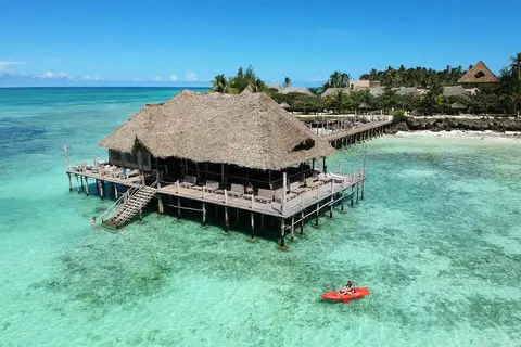Reef & Beach Resort in Jambiani — foto 15