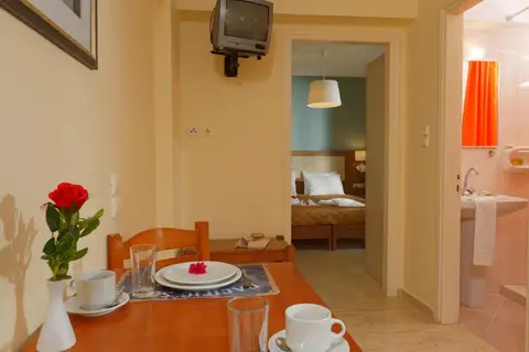 Dimitra Hotel & Apartments in Kokkini Chani, foto 11