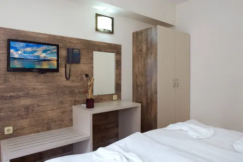 Lira Hotel foto 5