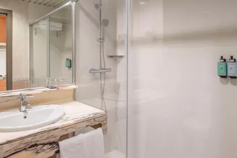 Apartamentos Hesperia Barcelona Sant Joan in Sant Joan Despi — foto 17
