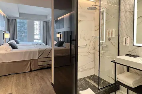 Hotel Riu Plaza Toronto in Toronto — foto 5