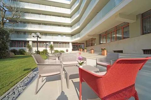 Hotel La Perla Garda in Garda, foto 6