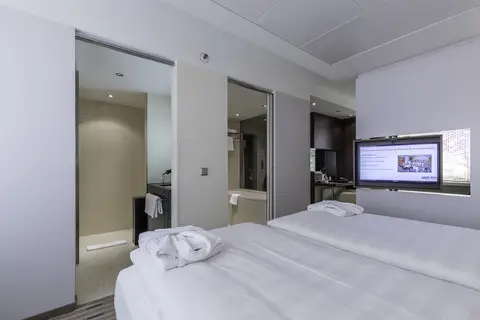 Hotel Park Inn by Radisson Berlin Alexanderplatz in Berlijn — foto 14