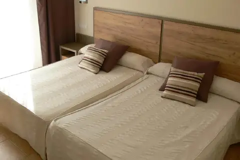 Ohtels La Hacienda in Vila-seca — foto 10