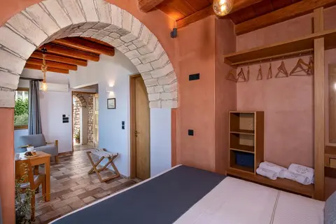Stefanos Village Hotel in Πλακιάς — foto 3