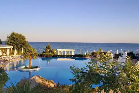 Sineva Beach in Sveti Vlas