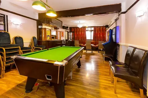Old Oak Tree Inn in Londen — foto 6