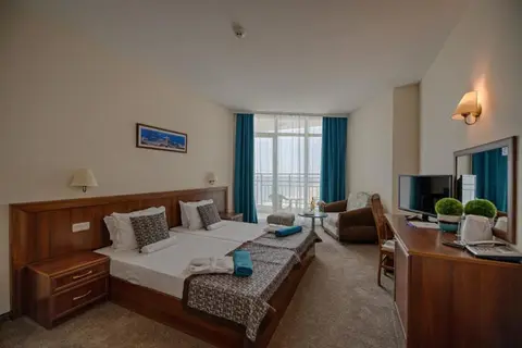 Berlin Golden Beach Hotel in СПА център Ривиера Бийч — foto 16