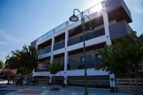 Amalia Rooms Sea View in Νέα Βρασνά — foto 8