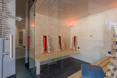 Hotel Adapura in Sport-center Rudi Huber — foto 31
