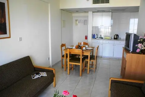 Anemi Hotel & Suites Paphos in Paphos — foto 16