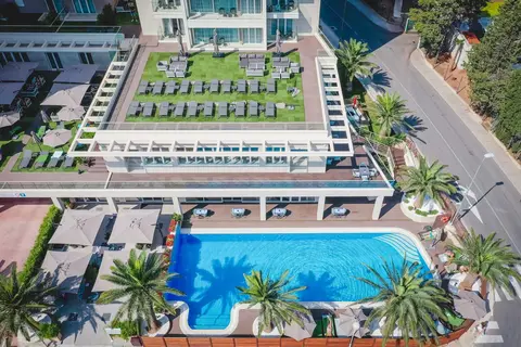 Hotel Ami Budva Petrovac in Petrovac na Moru — foto 2