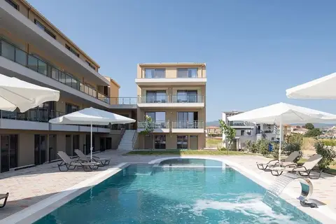 Aetherion Studios & Suites in Καλύβες Πολυγύρου