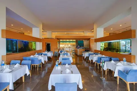 Hotel Baia Lara in Aksu — foto 12